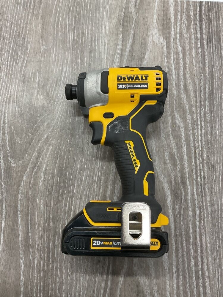 DEWALT 20V BRUSHLESS IMPACT DRIVER W/ 1.5AH BATTERY