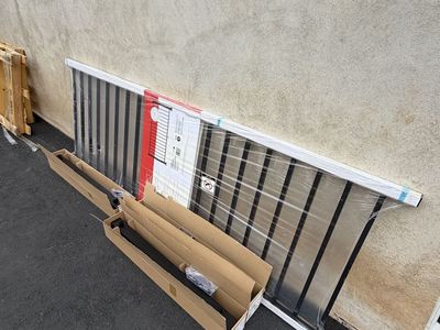 TREX Select Aluminum Railing Horizontal Panel 8' x 36" Charcoal Black New and 3 deck posts. DISCOUNTED