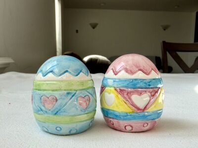 Easter Egg Salt and Pepper Shakers