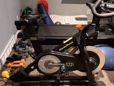 NordicTrack Studio S22i Studio Cycle Exercise Bike
