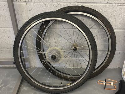 26” Bontrager Wheelset