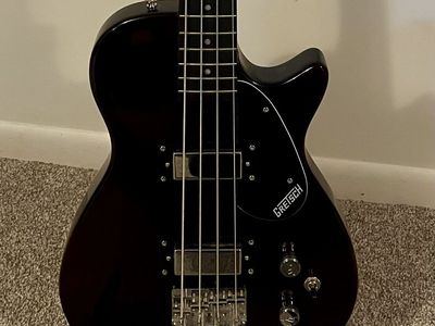 Gretsch G2220 Eletromatic Jet Bass