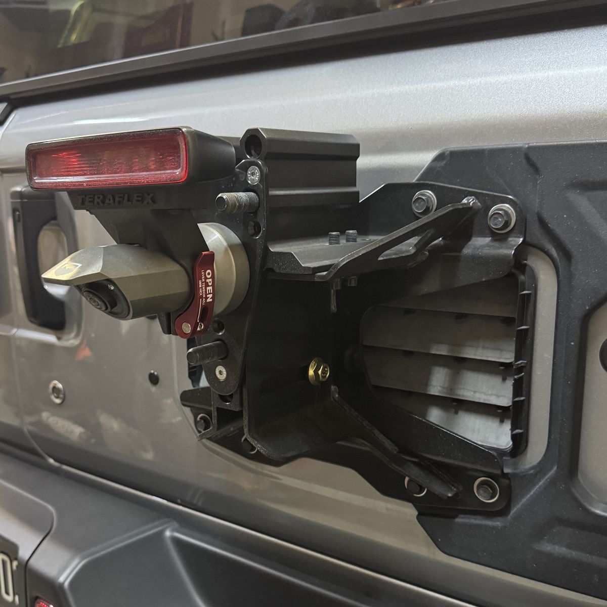 Teraflex Alpha Tire Carrier and Mopar Tailgate Reinforcement JL Jeep Wrangler