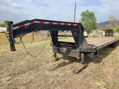 Trailer Flatbed Equipment