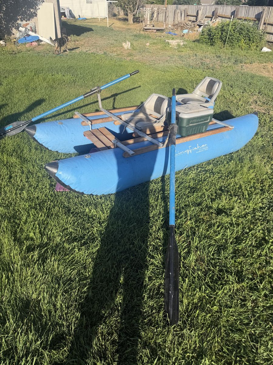 Kingfisher Inflatable Pontoon Fishing Boat with Oars & Cooler, Blue
