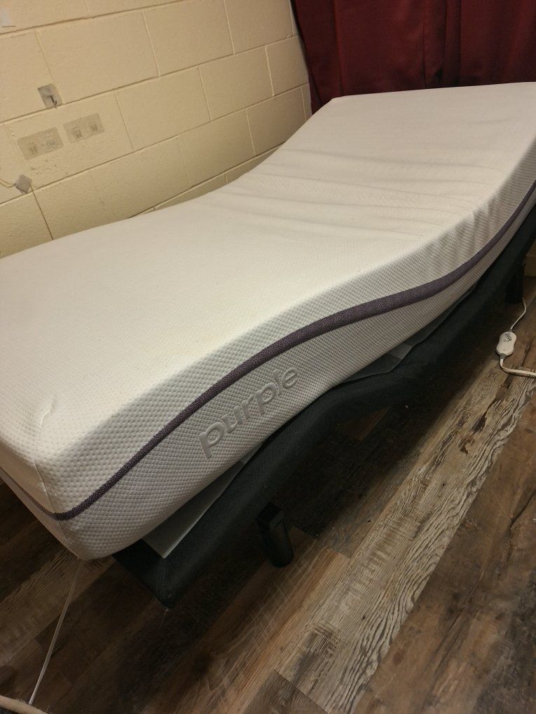 Purple Twin Mattress  Excellent Condition for Optimal Comfort