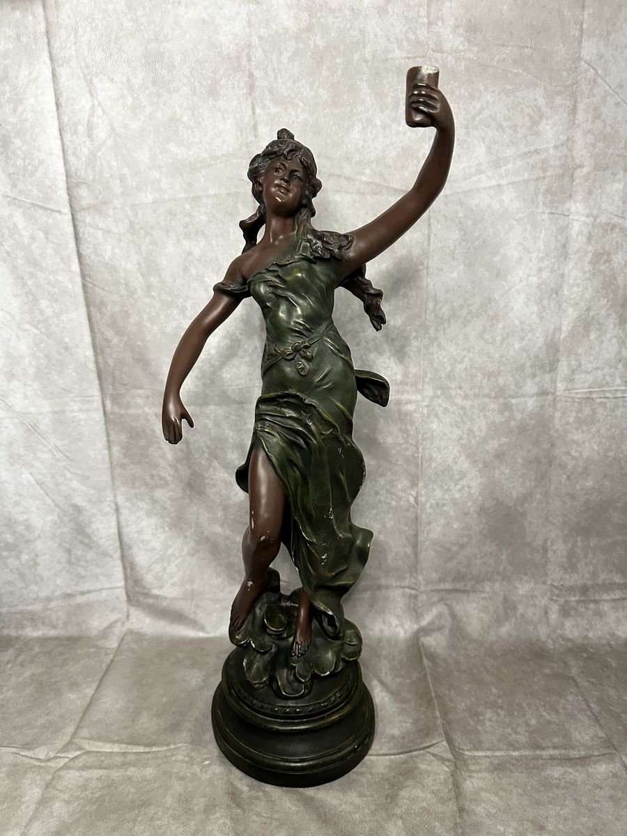 Vintage Style Bronze Lady Statue Sculpture