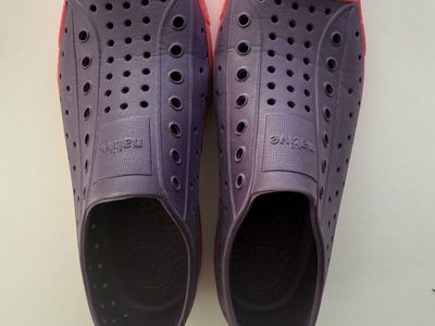 native jefferson kids shoes new size 3 J3 youth