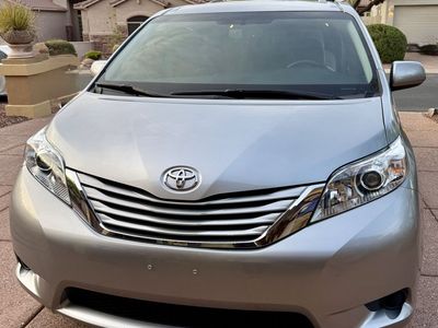 2017 Toyota Sienna LE 8-Passenger