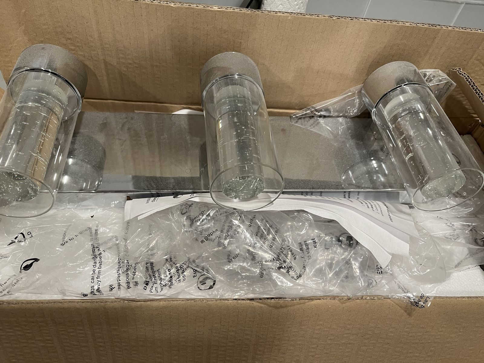 3 vanity light in chrome