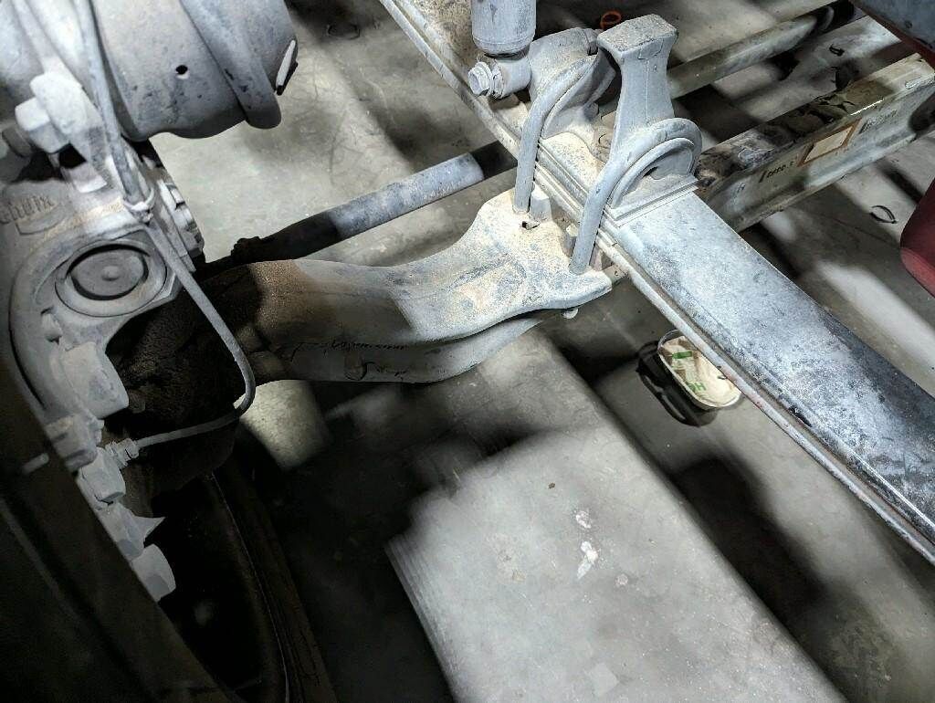 Meritor Front Axle Assembly for a Peterbilt B05-6043-0B7100000