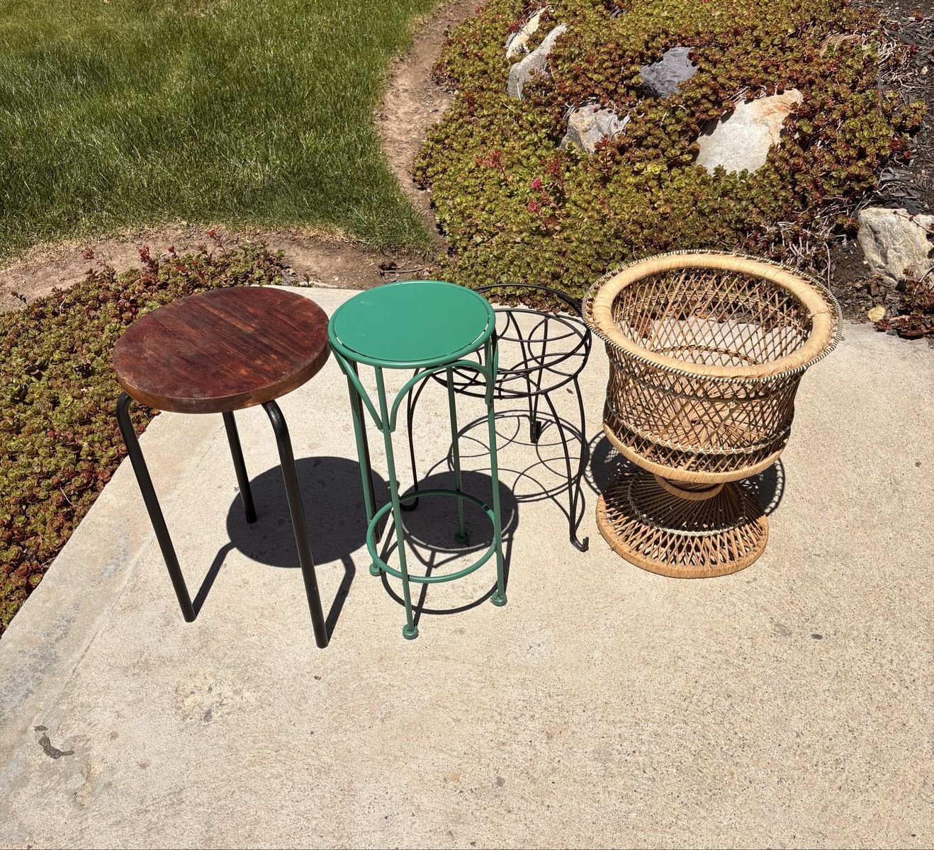 4 Plant Stands