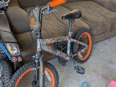kids camo bike