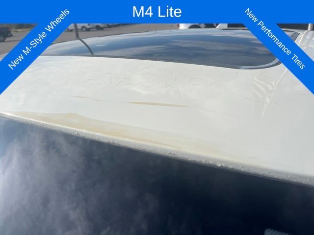 Main image 3