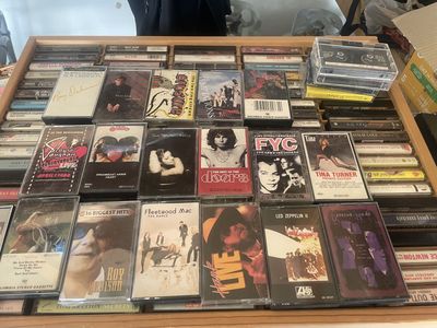 100+cassettes tapes + working Radio