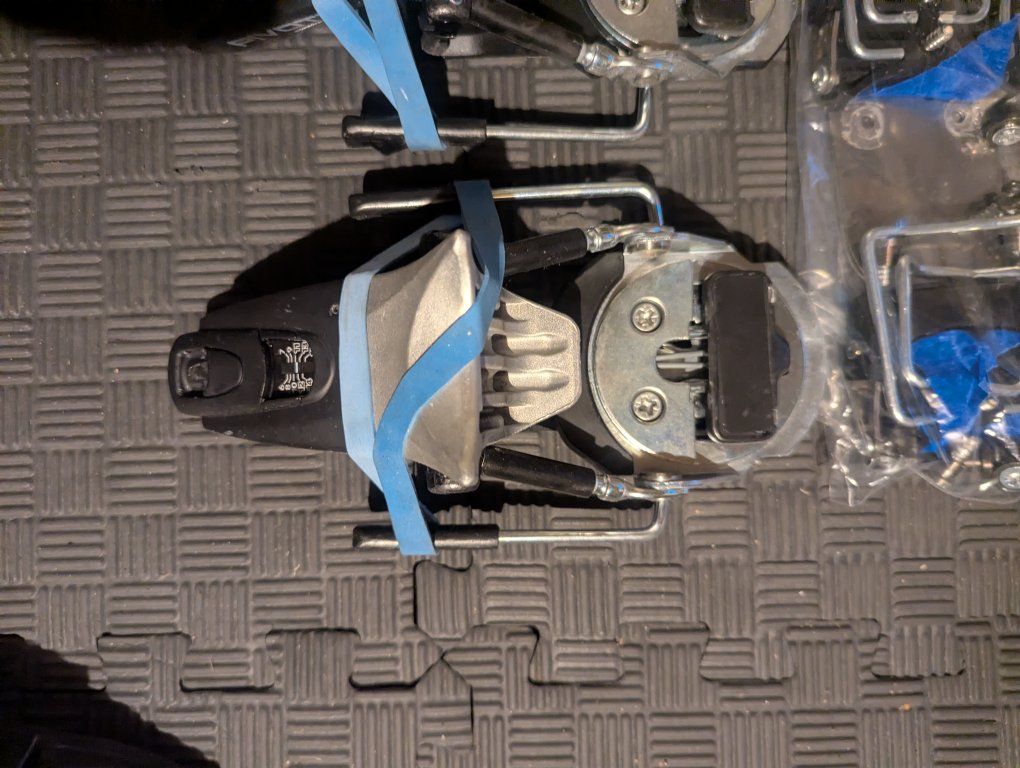 Main image 3