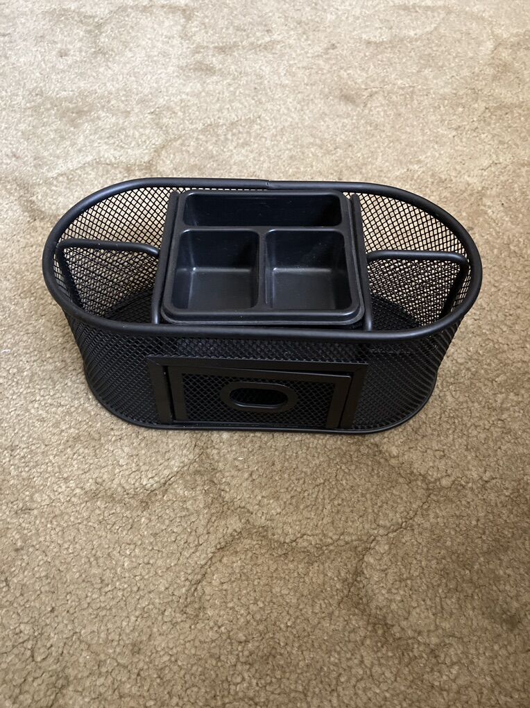 Like New Desk Top Organiser Black Metal Mesh