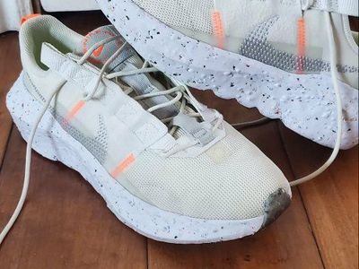 Women's Nike crater impact shoes size 10