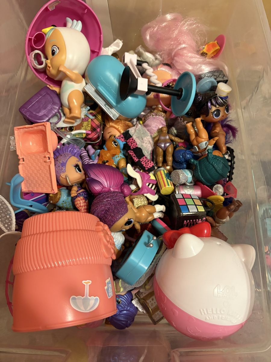 LOL Surprise! Dolls, Food Truck, & Accessories Lot - Over 30 Dolls & Playset