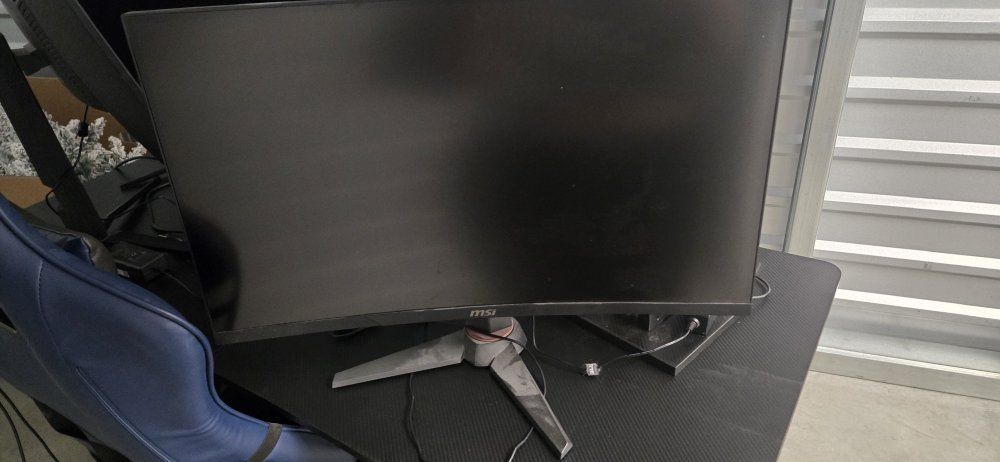 MSI Curved Monitor