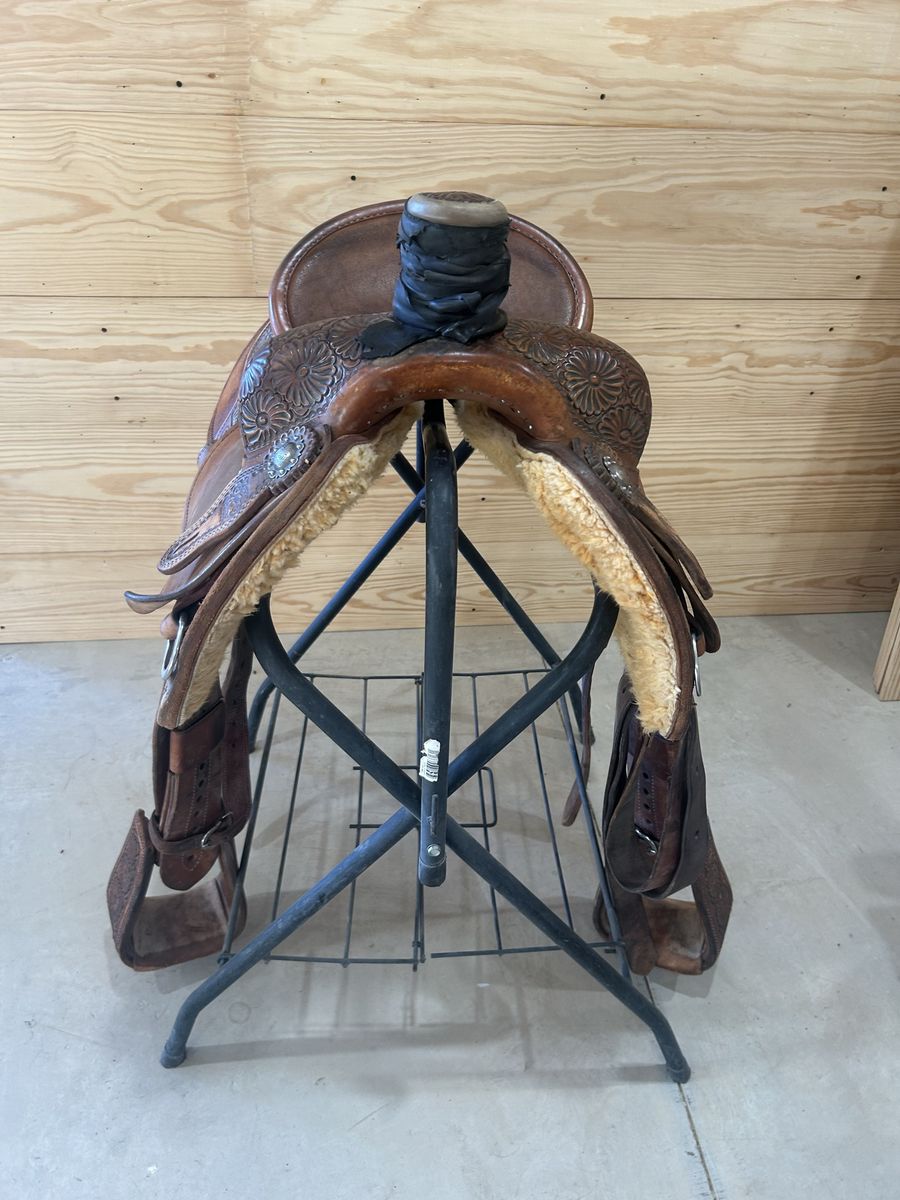Main image 4