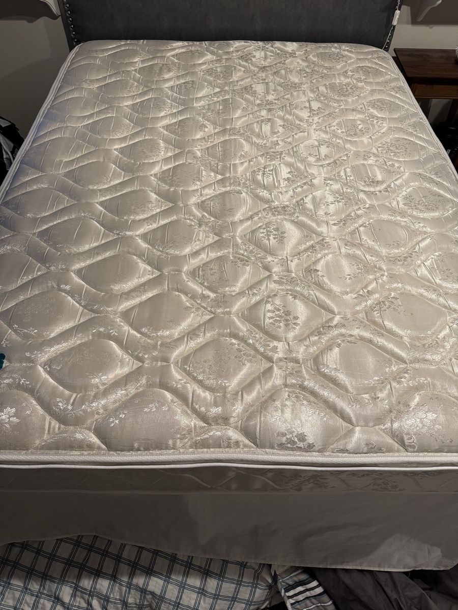 Haaga's Queen Mattress