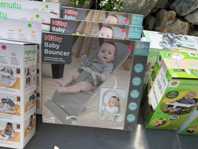 Brand new baby bouncer, reg. $60