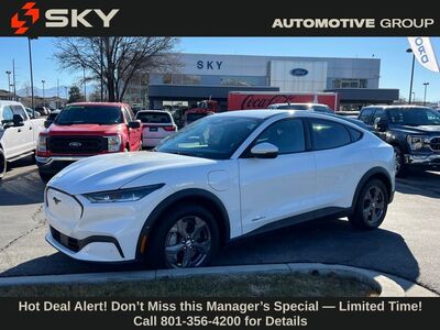 2022 Ford Mustang Mach-E Select