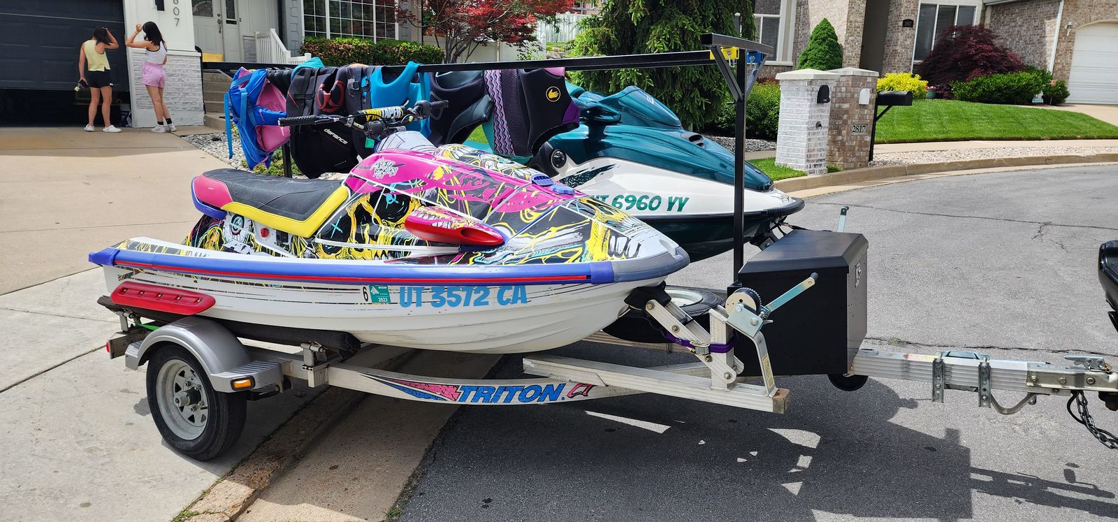 3 seater (Seadoo GTX) and 2 seater (Yamaha Wave Raider 1100)