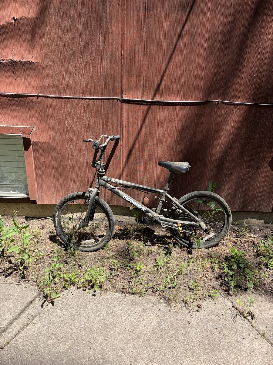 Mongoose bmx bike