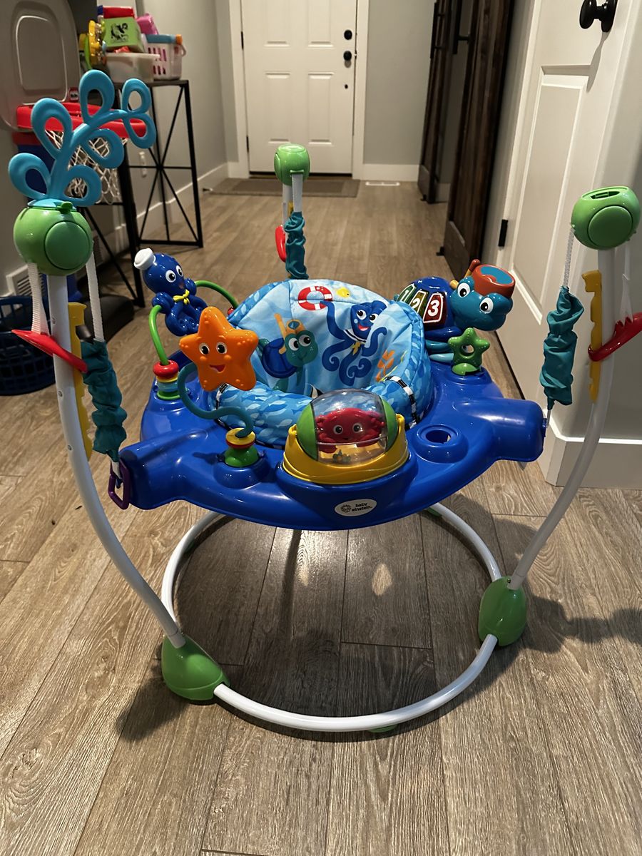 Baby Einstein Neptune’s Ocean Discovery Activity Baby Jumper