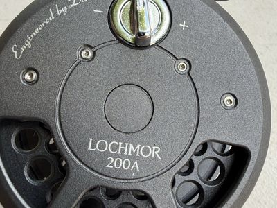 Daiwa Lochmor 200A Fly Fishing Reel - Engineered by Daiwa, Black