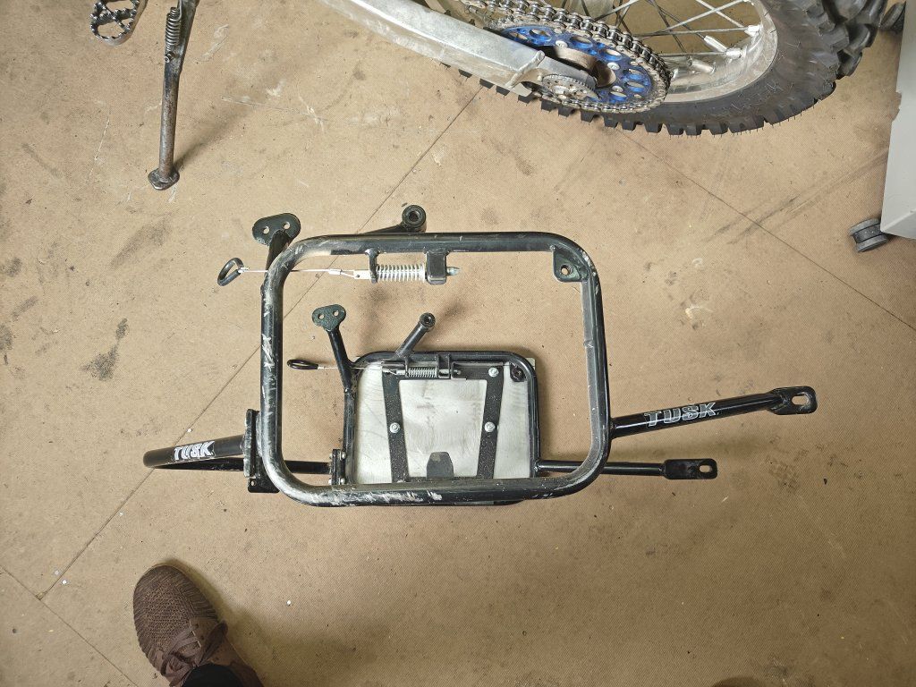 klr 650 tusk pannier rack
