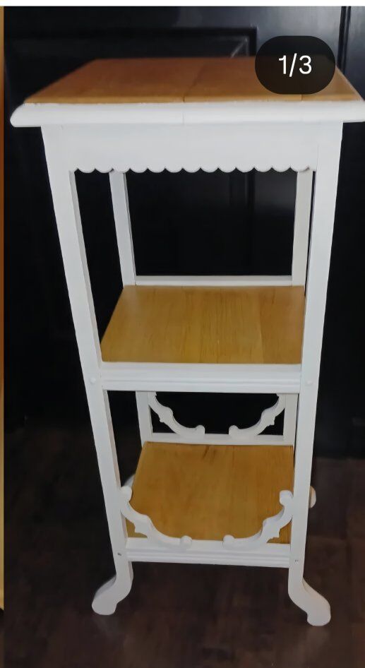 night stand/end table