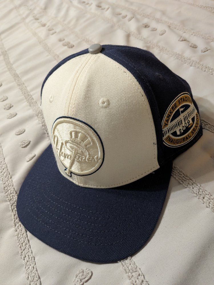 Yankees Snapback hat