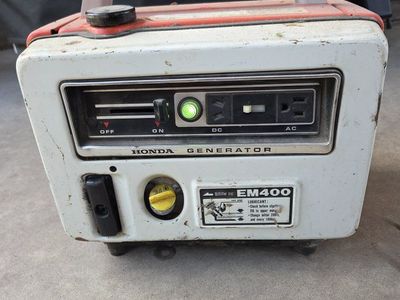 Vintage Honda EM400 Portable Compact Generator