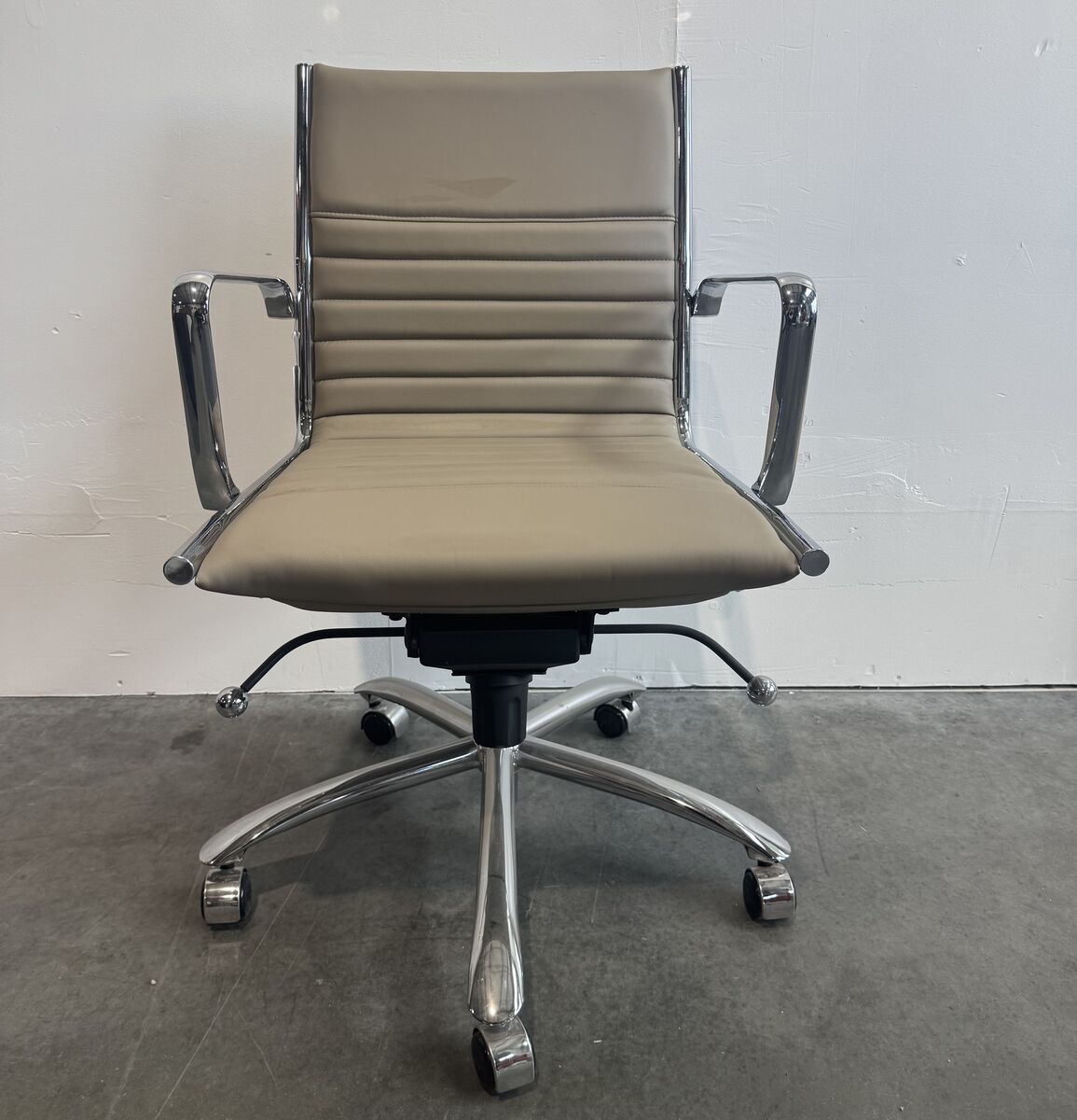 EuroStyle Office Conference Chair