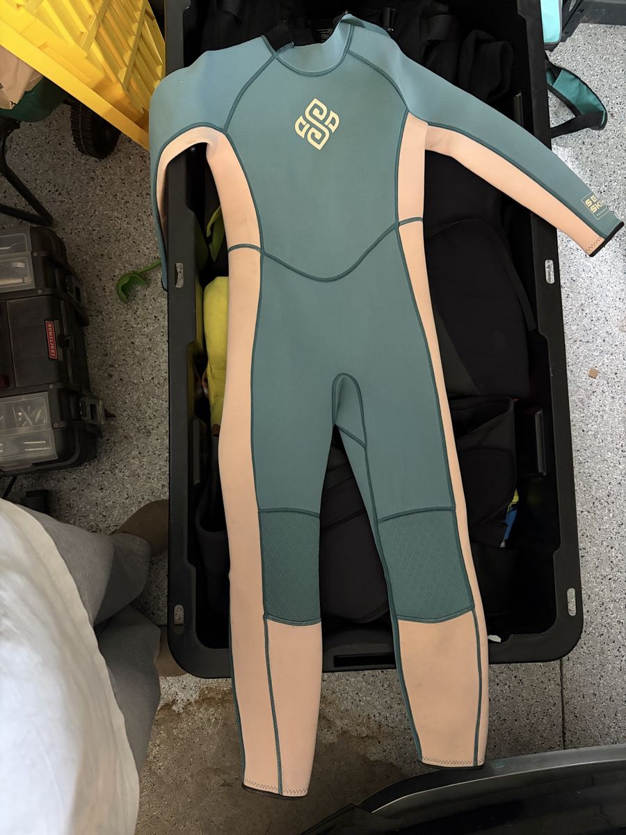 Main image 2