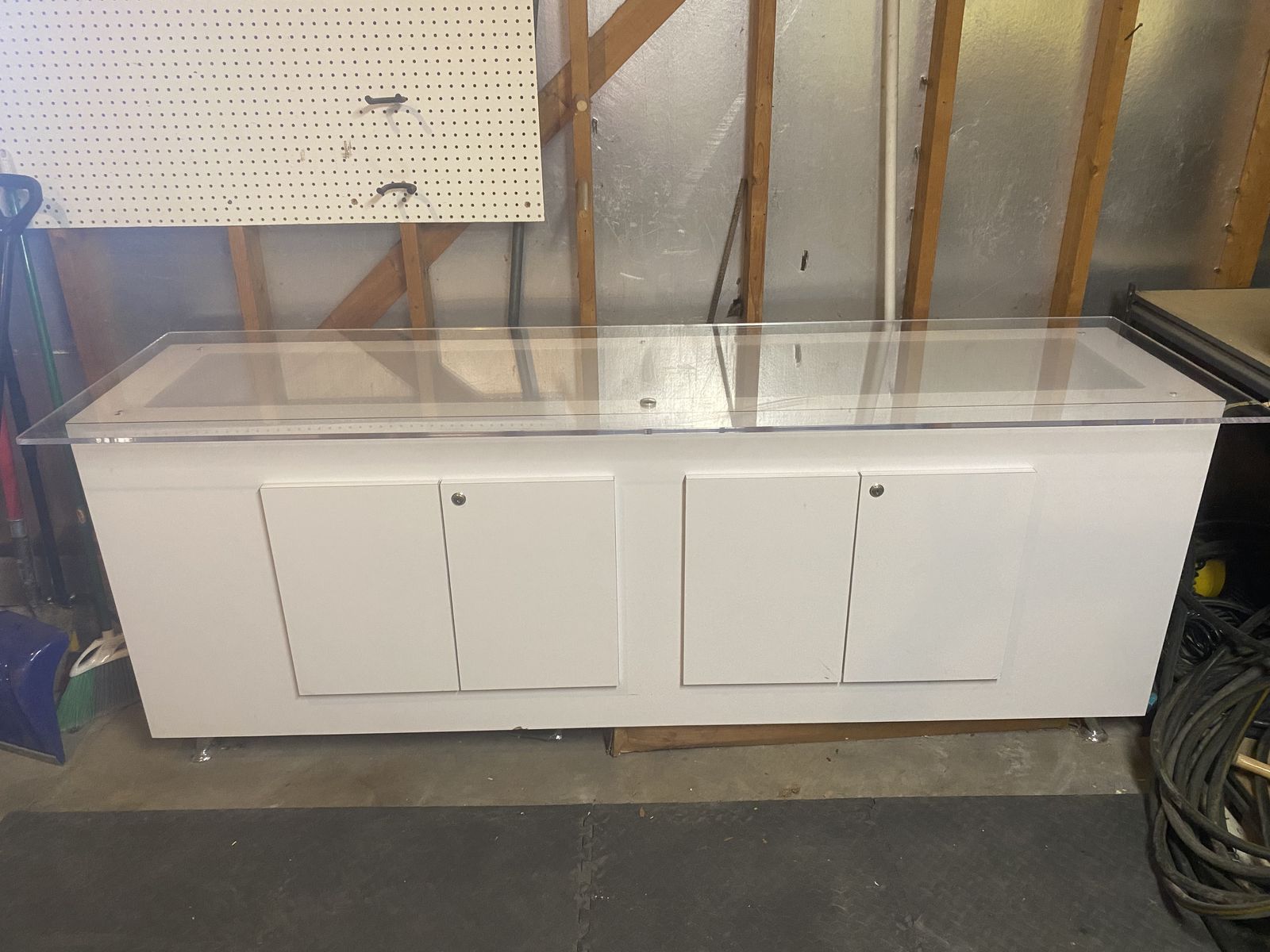 conference Cabinet With Glass Top