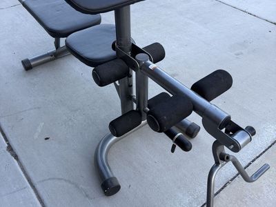 Weight bench