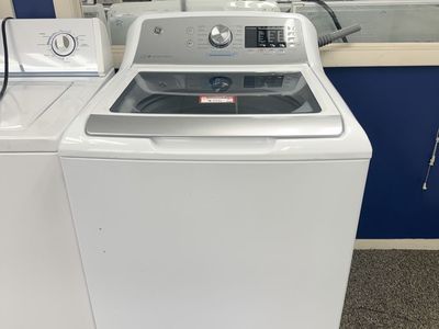 GE Top-Load Washer in White with Glass Lid