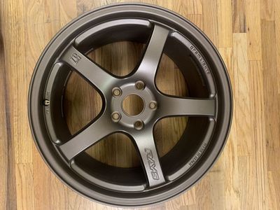 Gram Lights 57CR Bronze (single wheel)18x9.5 5x114.3 GramLight WGCRX38EA2 Subaru WRXSTI WRX STi