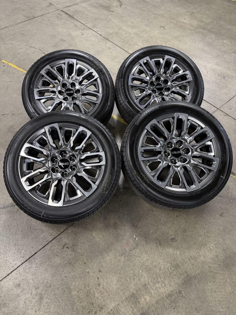 BRAND NEW 2026 GMC 1500 Denali 22” rims/ 285/45/22
