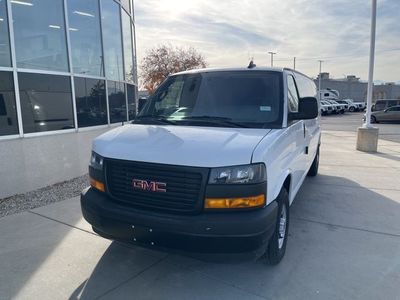 2025 GMC Savana 3500