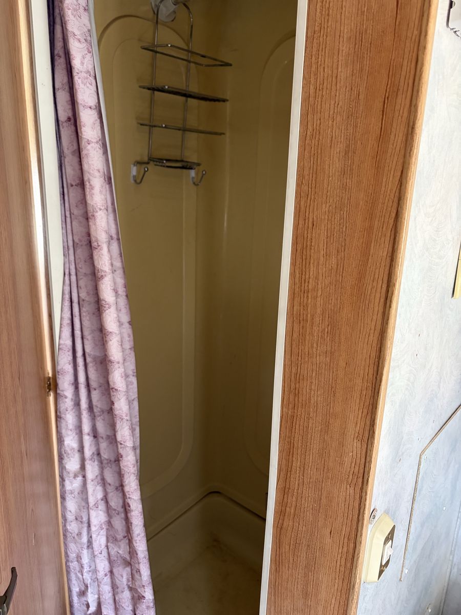 Main image 8