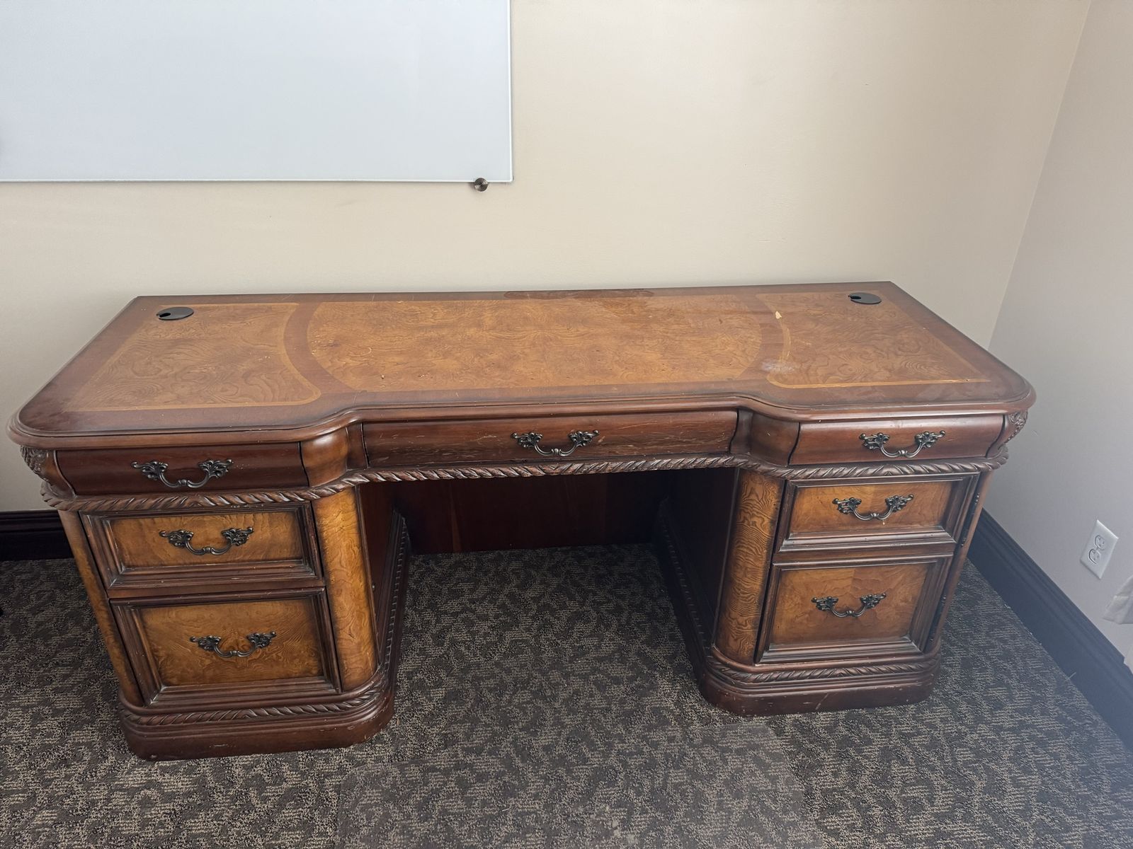 Main image 10