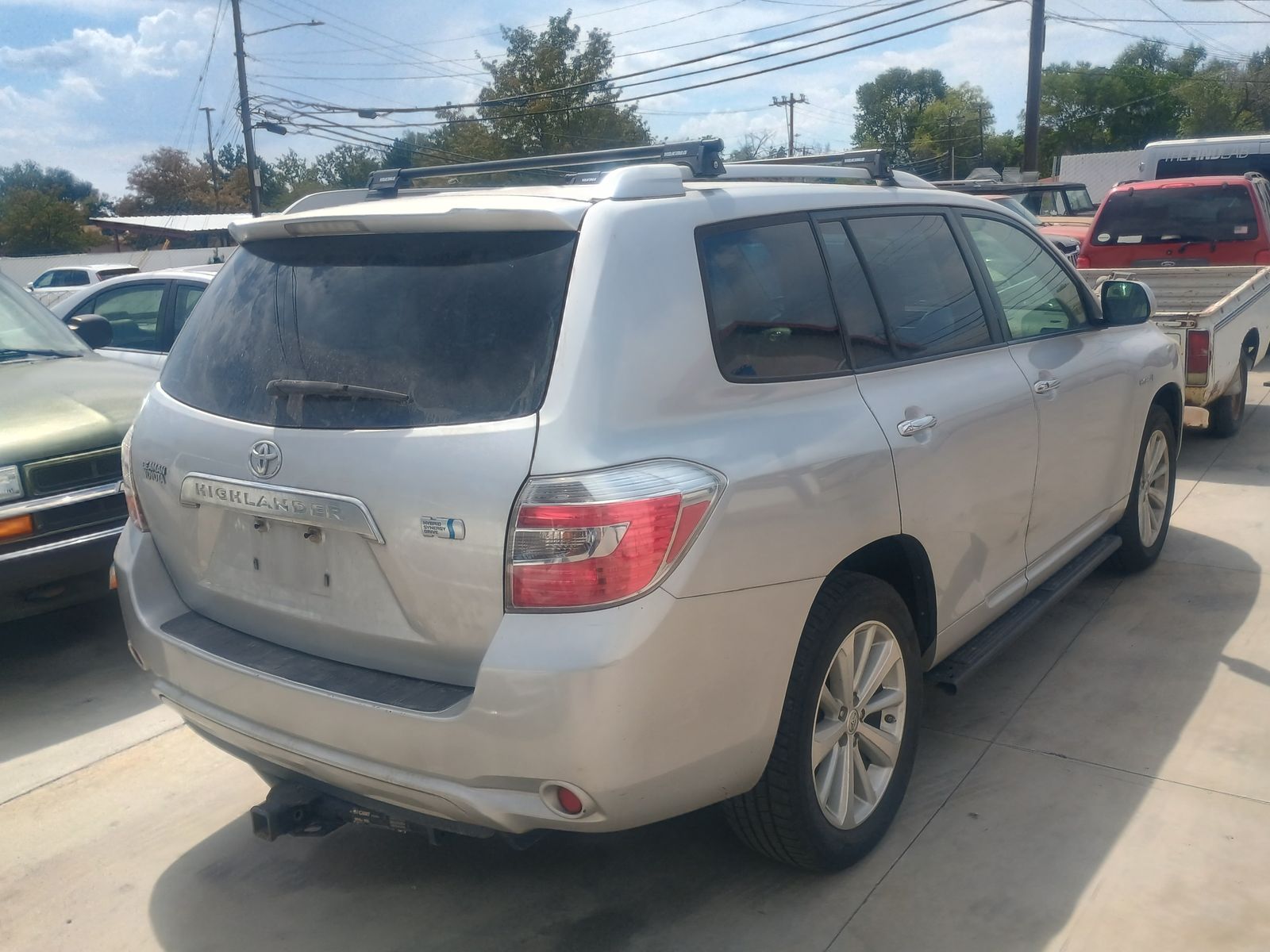 Parting out 2008 Highlander hybrid