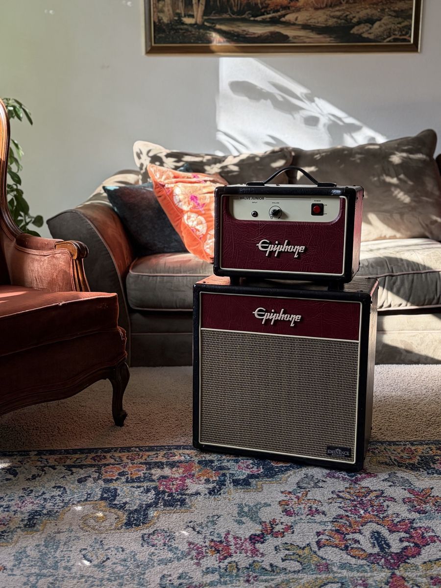 Valve Junior Tube Amp head and cab Epiphone jr cabinet