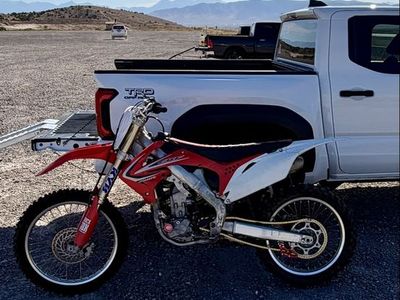 2013 Honda CRF250R Dirt Bike - Serviced & Ready to Ride