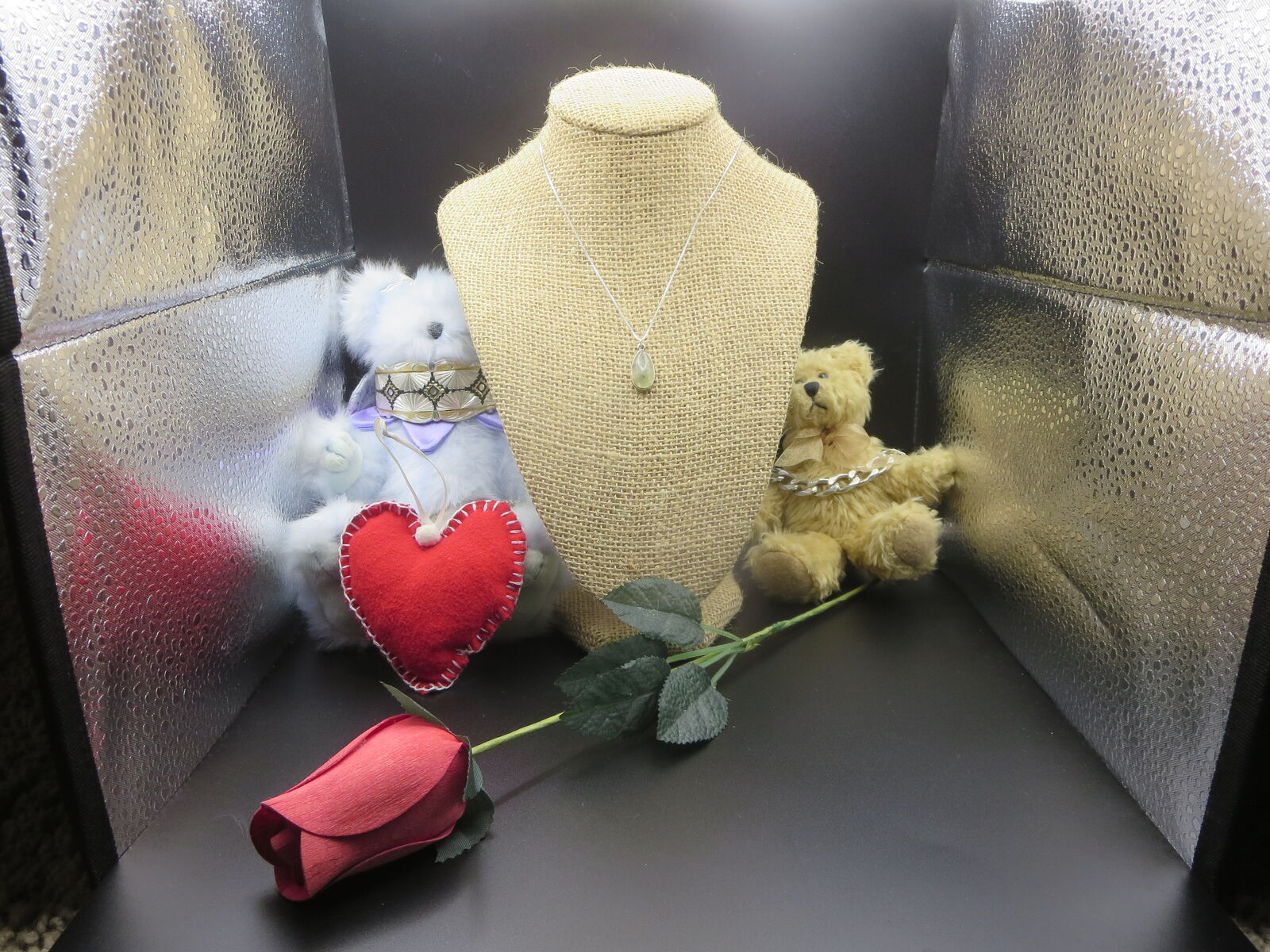 Green drop pear Prehnite teardrop pendant & !6" box chain necklace